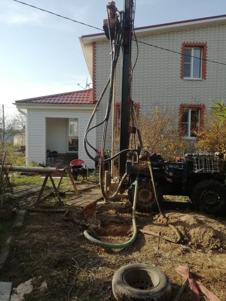 Бурение малогабаритной установкой в деревне Арнеево